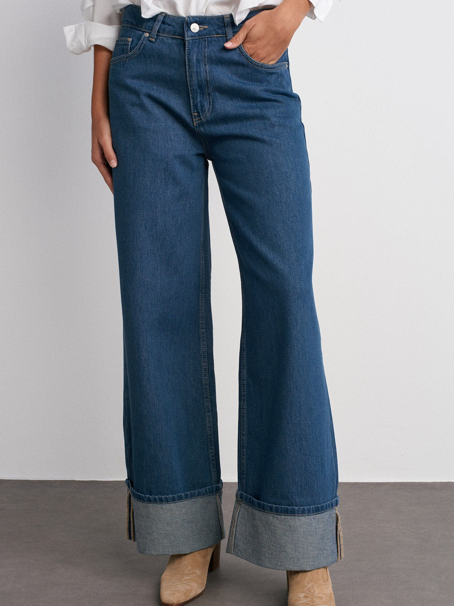 Ashland Super High Rise Straight Cuff Jeans