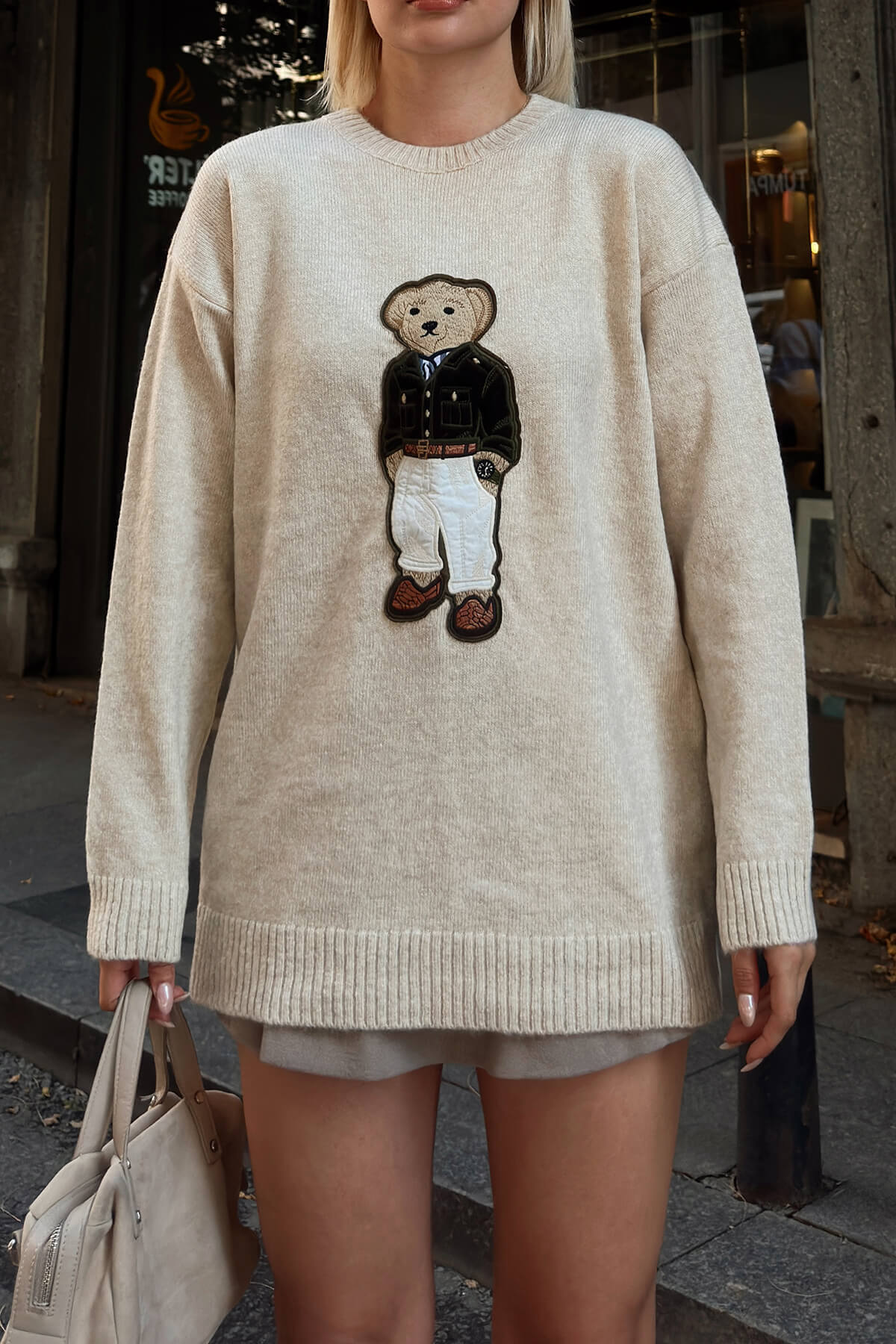 Süzene Bear Crew Neck Sweater