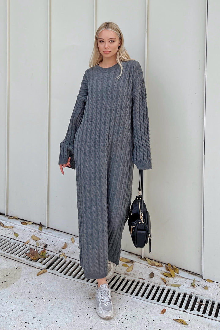 Mollie Chunky Knit Long Dress