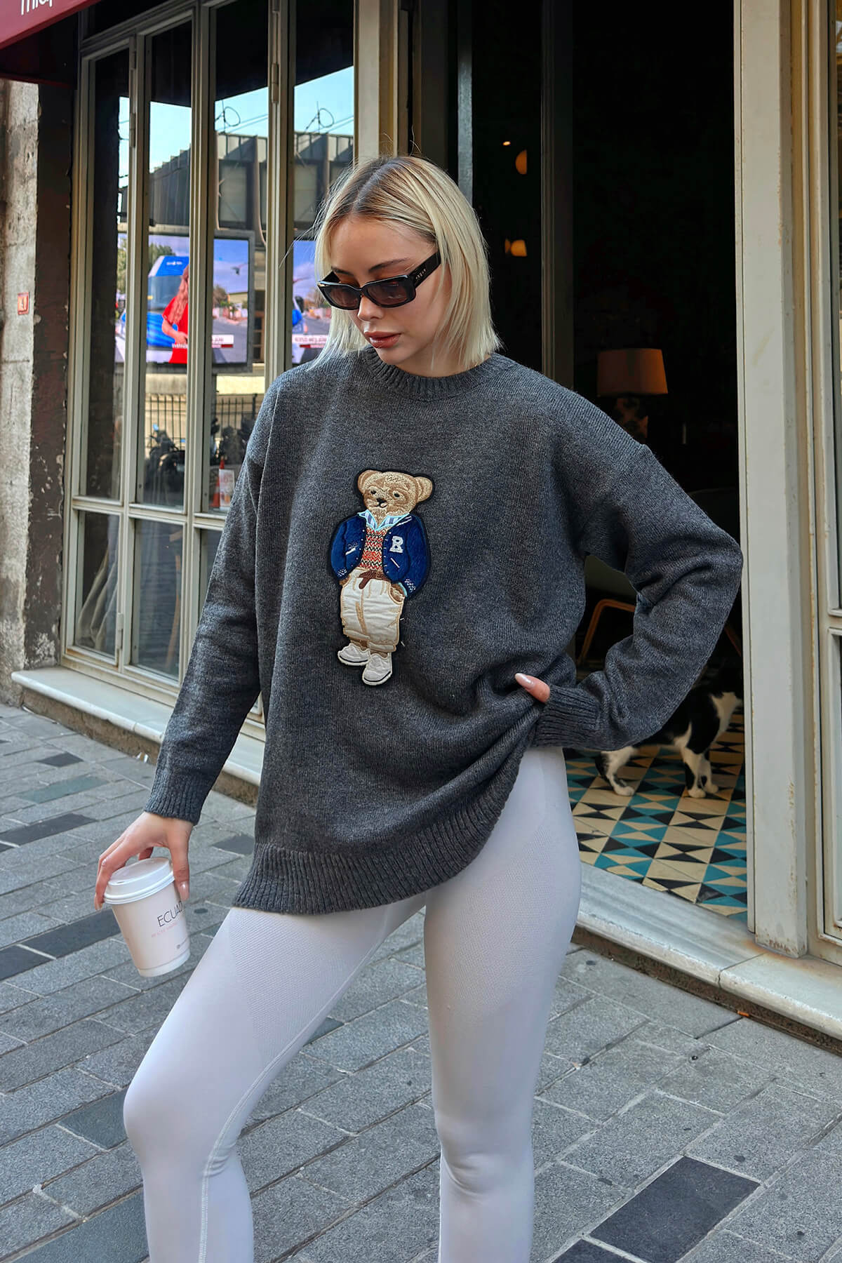 Süzene Bear Crew Neck Sweater